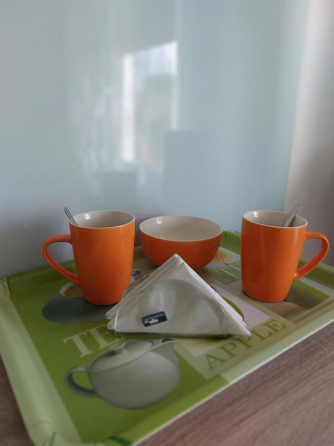Wohnung Mona Херфорд Екстериор снимка