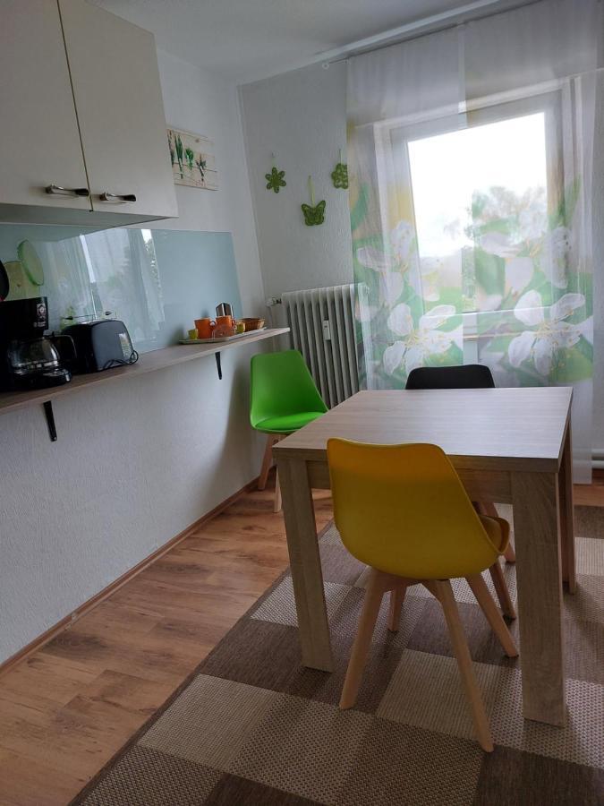 Wohnung Mona Херфорд Екстериор снимка